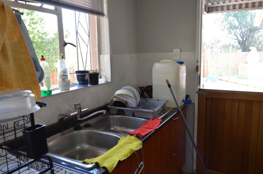 4 Bedroom Property for Sale in Flamwood North West
